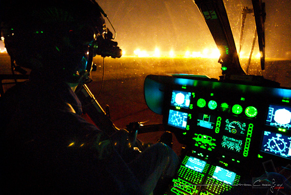Vol de nuit d'un hélicoptère EC-145 gendarmerie (Ref: RW-SCG7281) par Sandra Chenu Godefroy