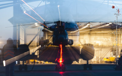 Hélicoptère Super Frelon au hangar [Ref: 3210-04-1191]