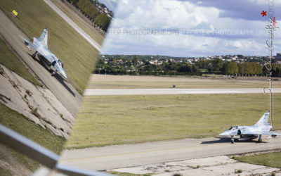 Mirage 2000 devant la tour de Salon de Provence [Ref:3512-15-0498]