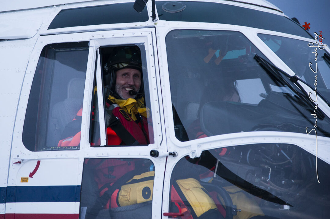 Pilote de Super Puma au pôle Nord [Ref:3212-01-3760]