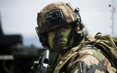 Portrait d’un soldat de l’Armée de Terre [Ref:3214-09-1143]